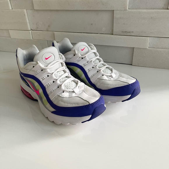 Sports Trainers for Women Nike Air Max VG-R White Multicolor - Picture 3 of 6